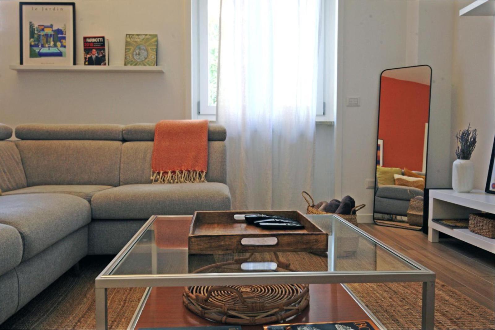 "Movie Heaven" Metro-Centric & Luxury Hub Apartment Milan Luaran gambar